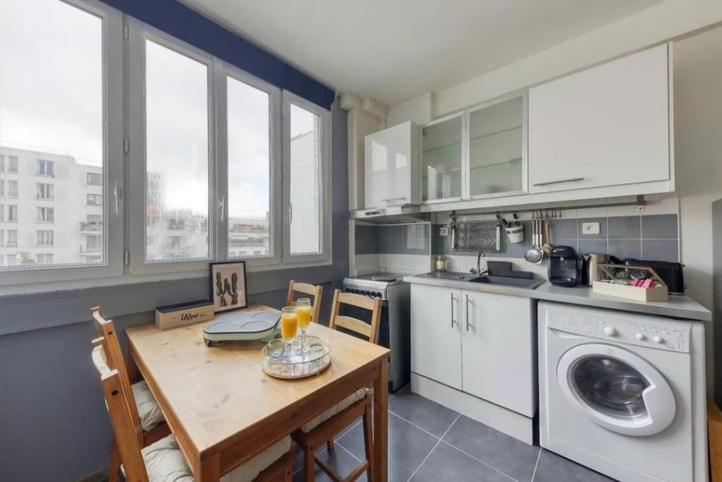 L'ideal A 2 Pas De Paris Et Du Metro Dhhimmo Apartment *